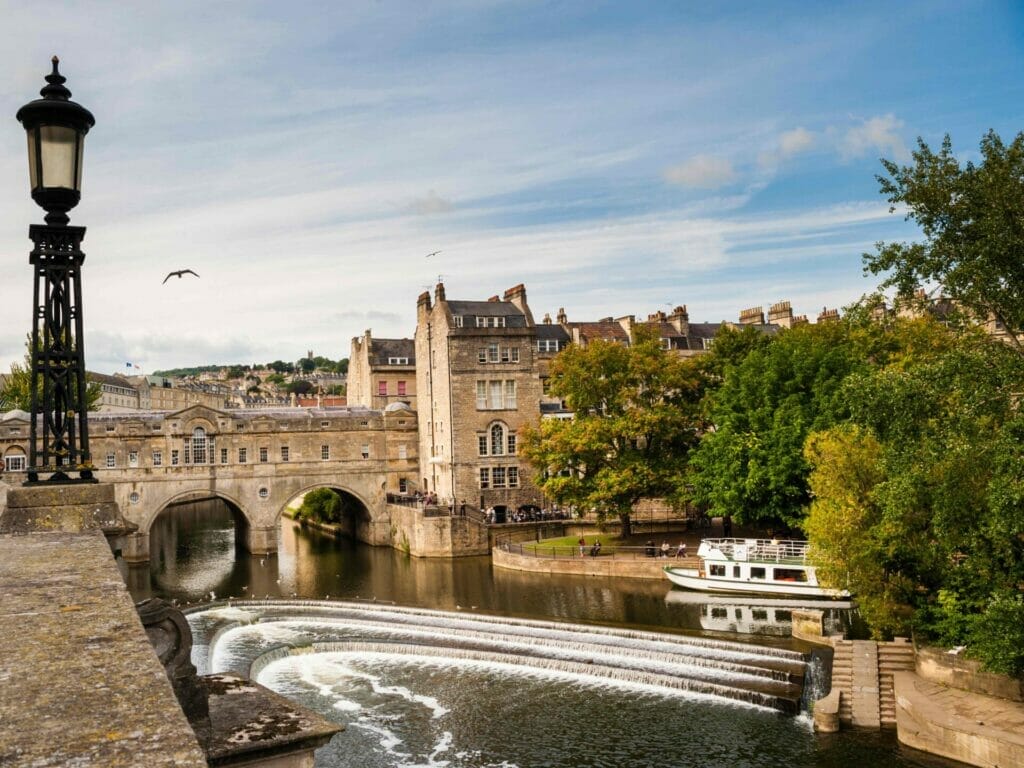 Pulteney Bridge over the River Avon, Bath, Avon & Somerset, England, United Kingdom