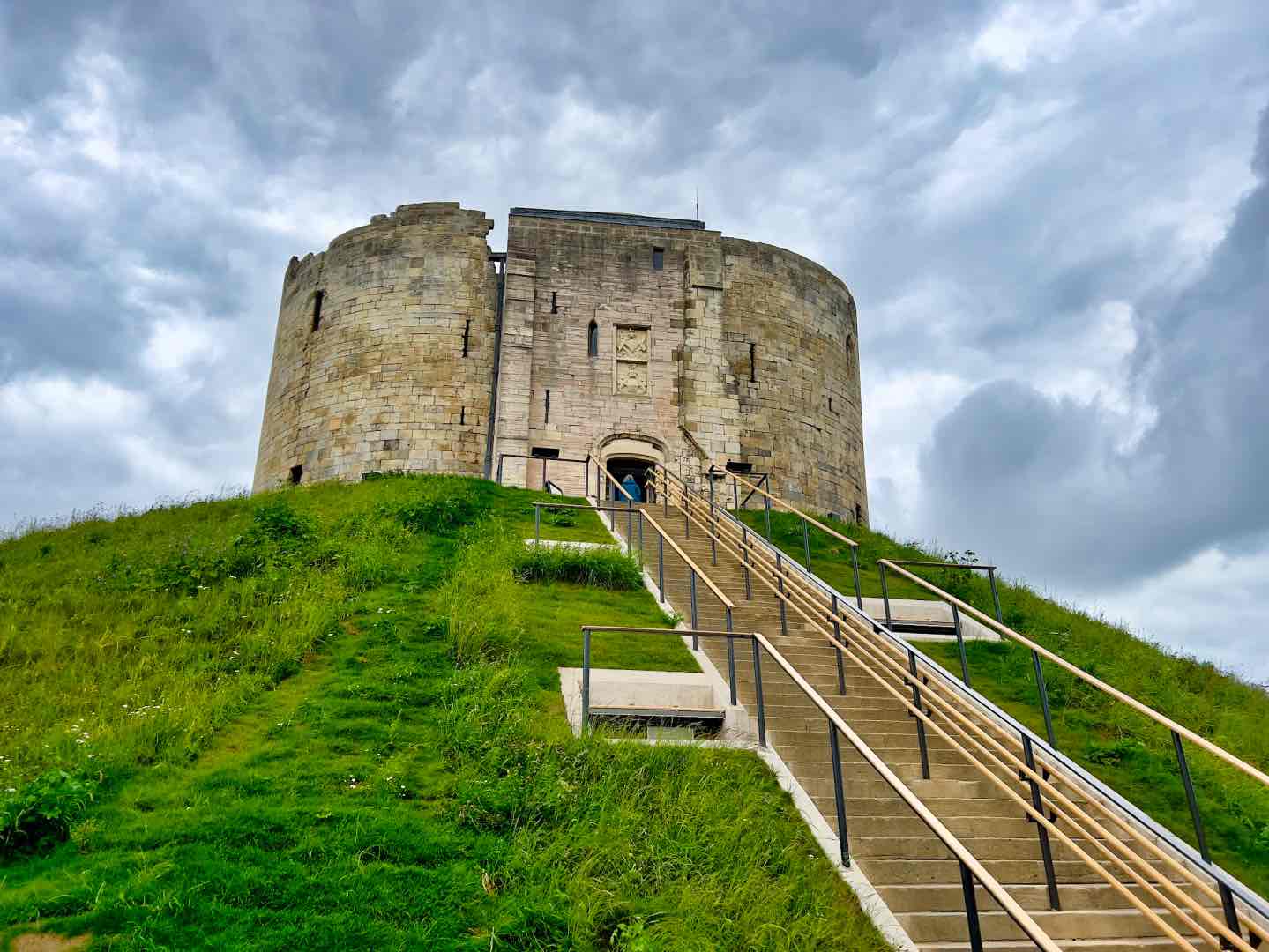 Cliffords tower