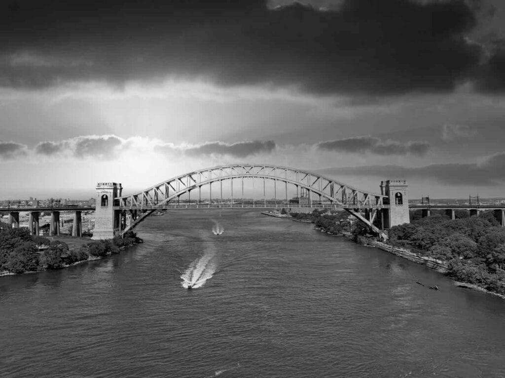 Hell Gate Bridge, New York