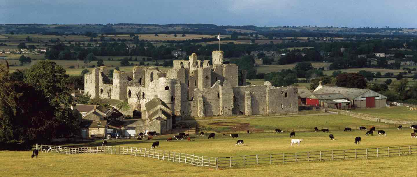 Middleham Castle