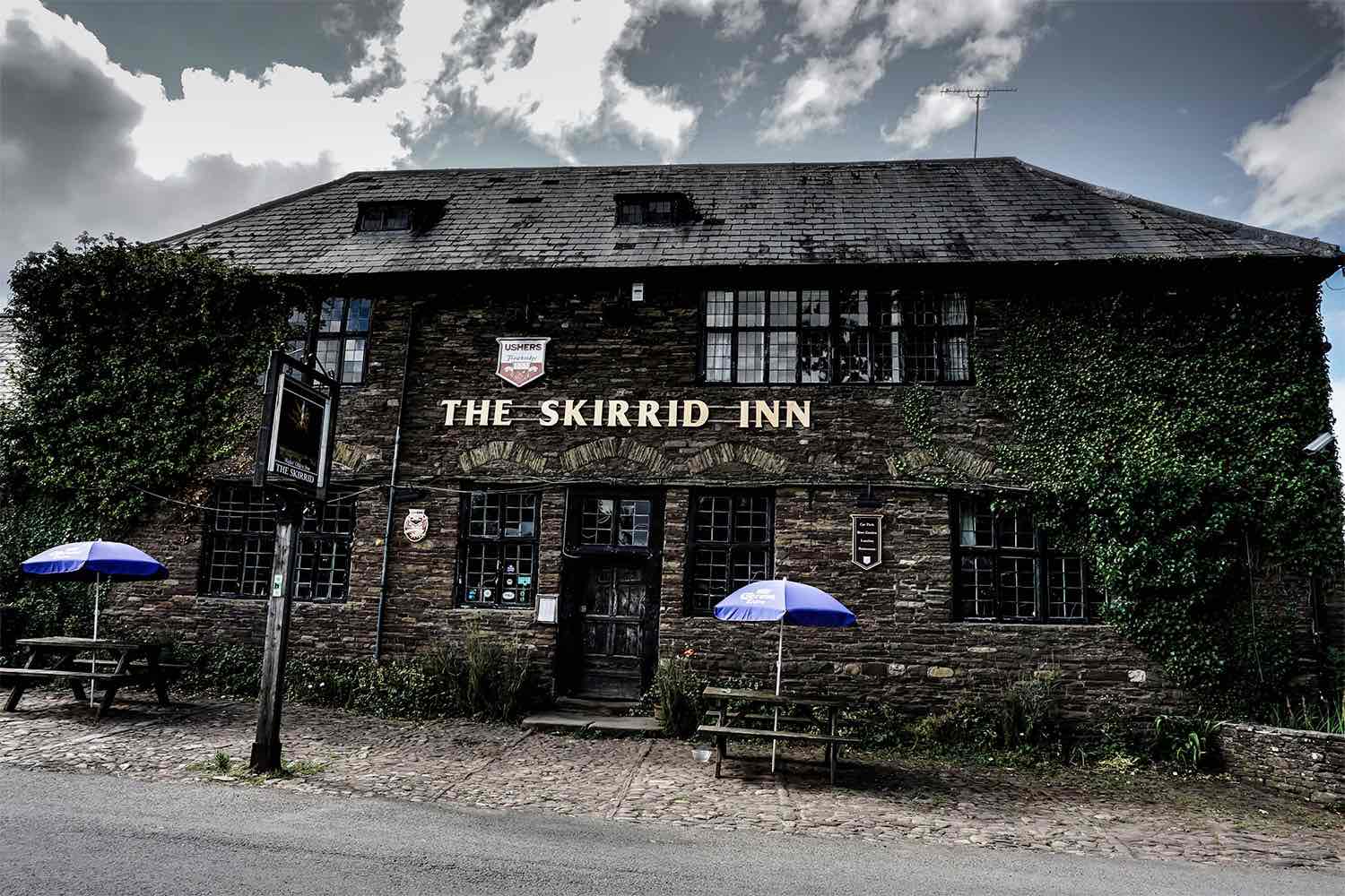 Skirrid-Inn-Haunted