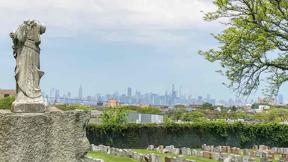 The Evergreens Cemetery