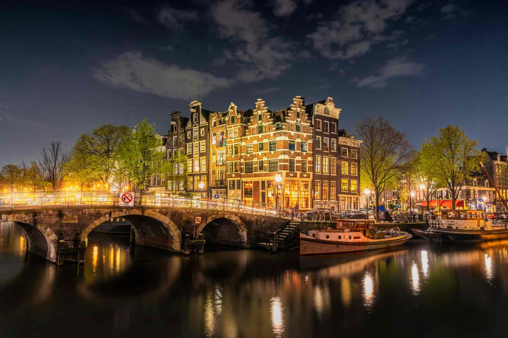 best time to visit amsterdam