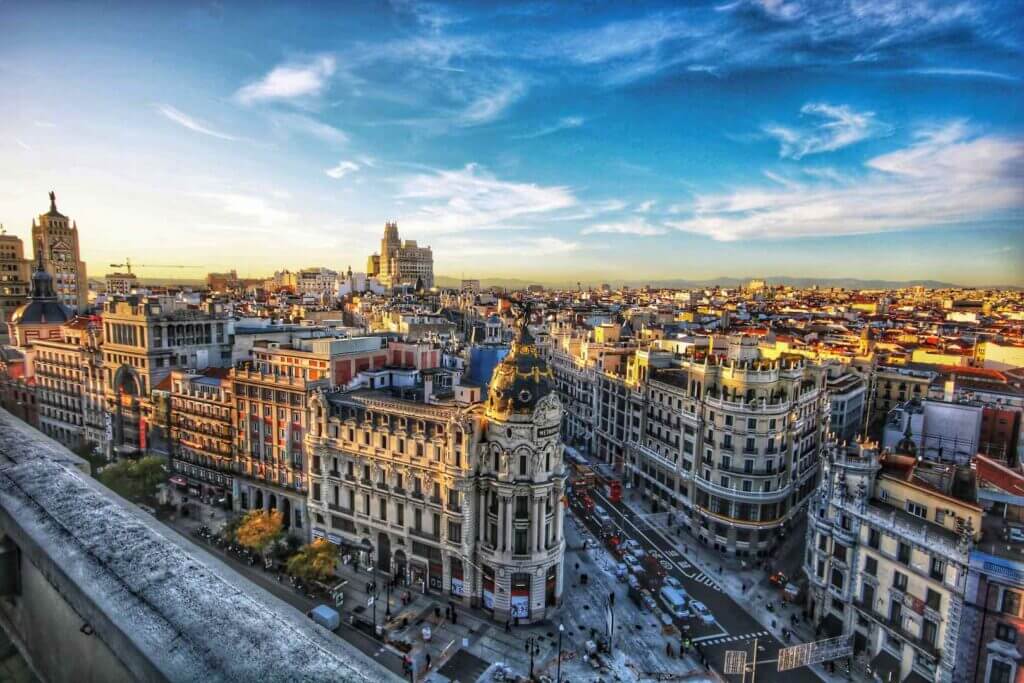 Edificio Metropoli, Gran vía - Madrid, Spain