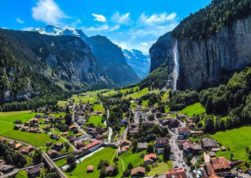 No words needed, really! Lauterbrunnen